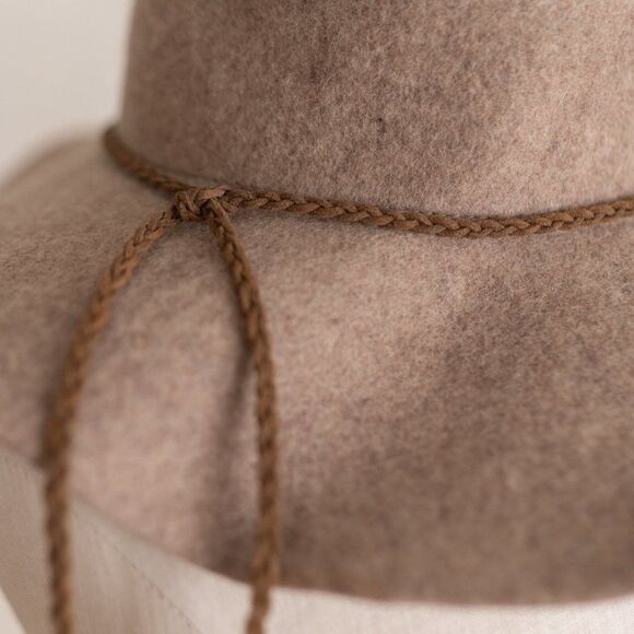 American Eagle Outfitters Wool Wide Brim Floppy Hat with Feathers One Size - Picture 5 of 9